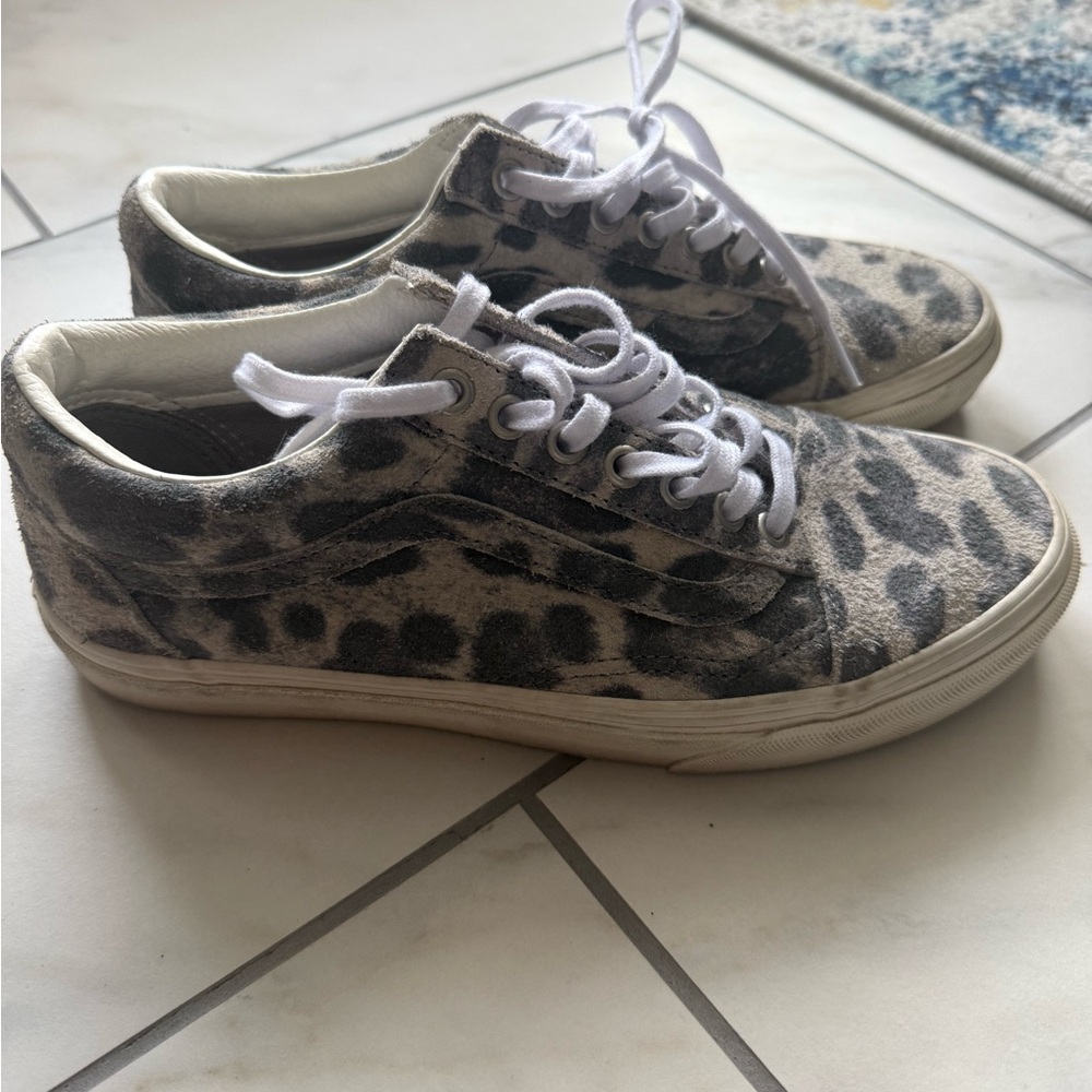 Vans Black and White Textured Sneakers